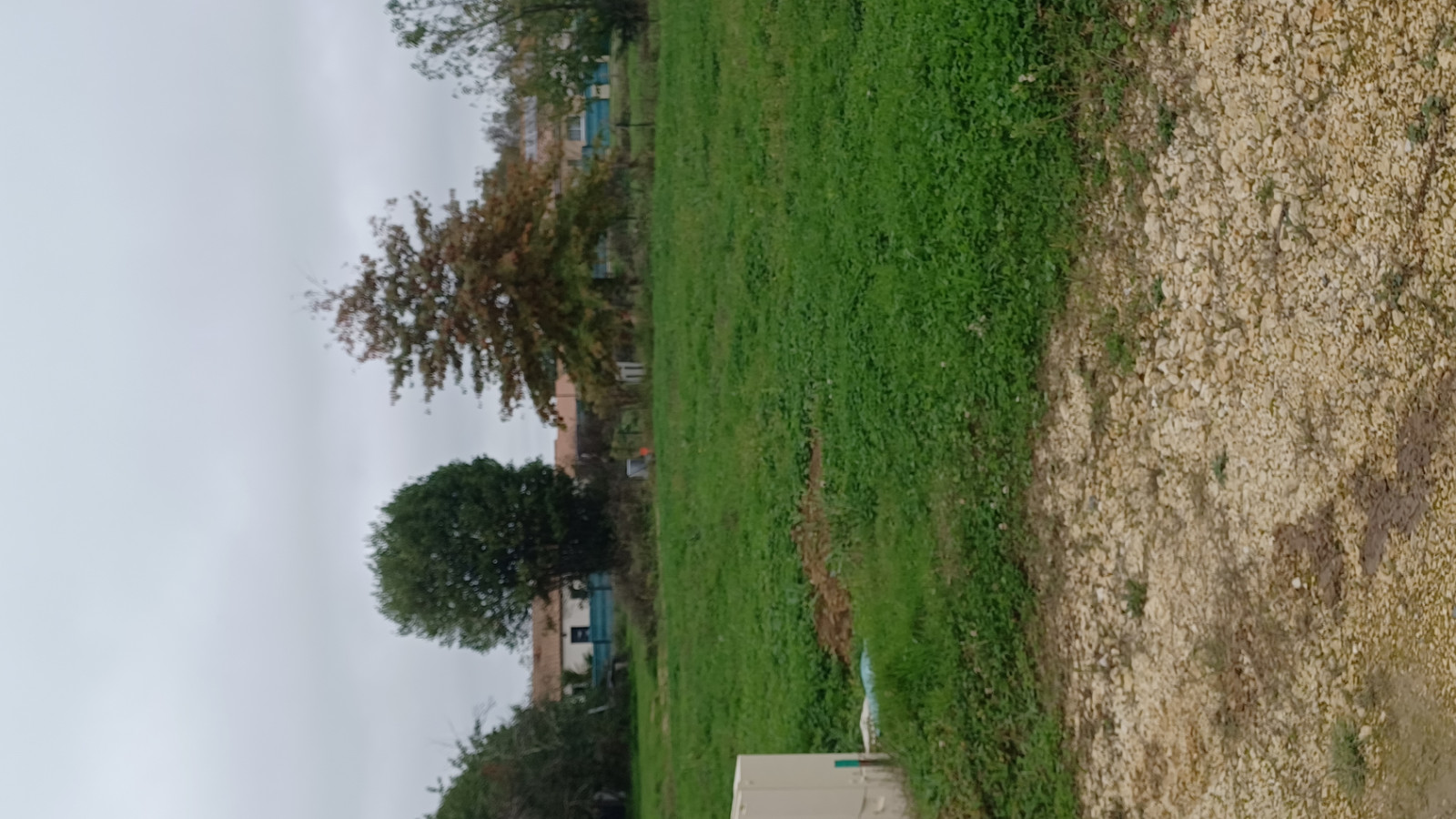 Terrain constructible de 415m2 à Saint-Vivien-de-Médoc