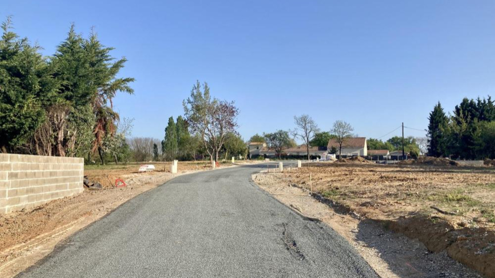 Terrain constructible de 508m2 à Le Pian-Médoc