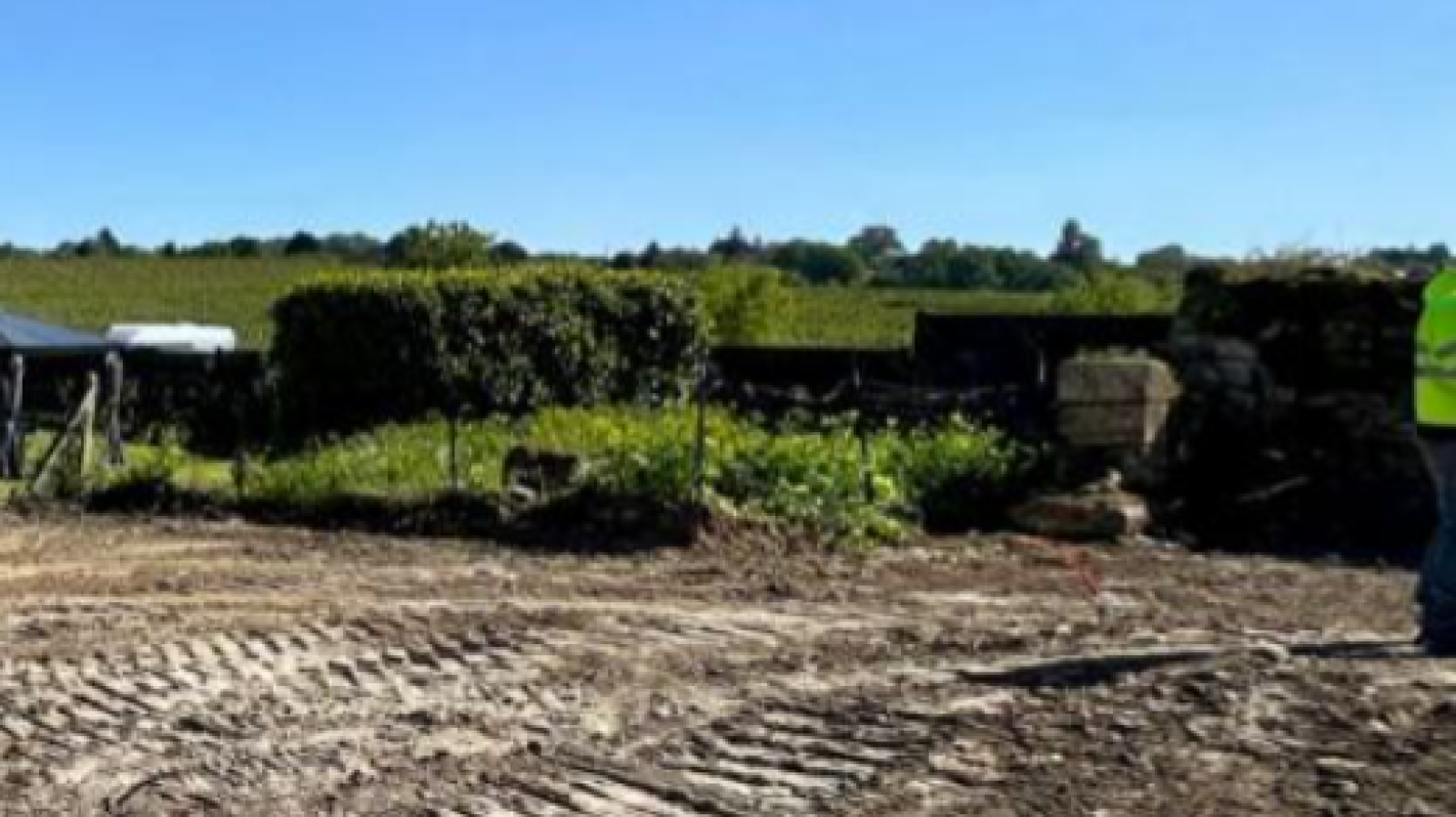 Terrain constructible de 205m2 à Vérac