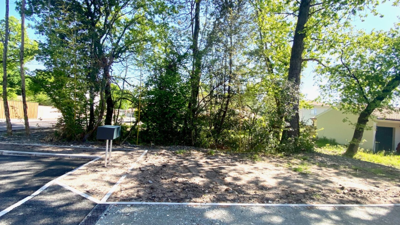 Terrain constructible de 572m2 à Le Taillan-Médoc