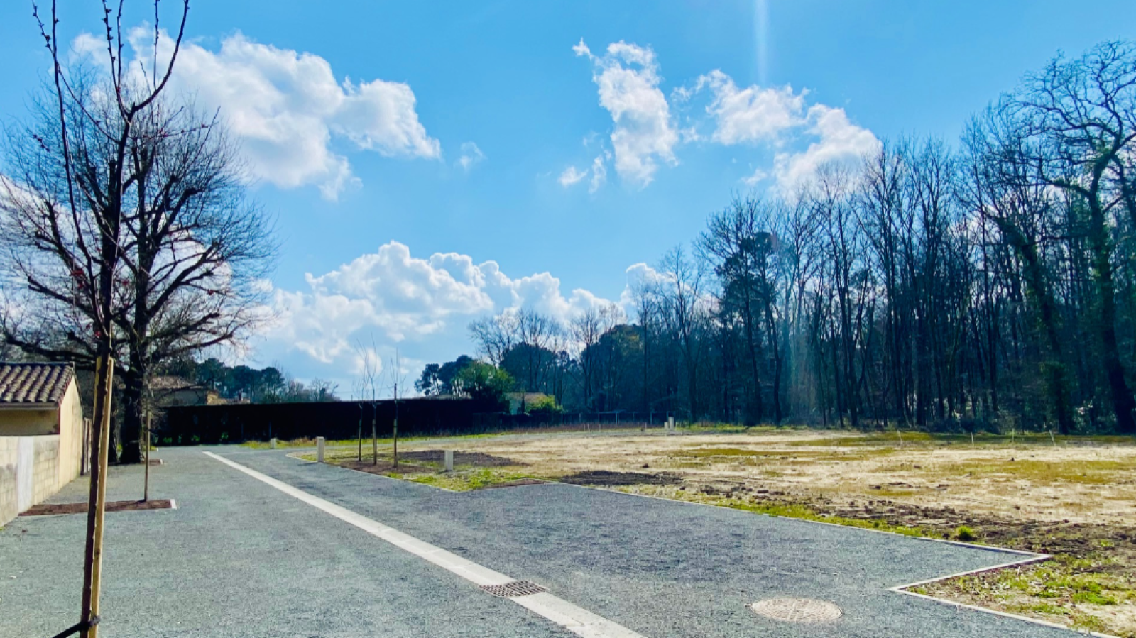 Terrain constructible de 400m2 à Avensan