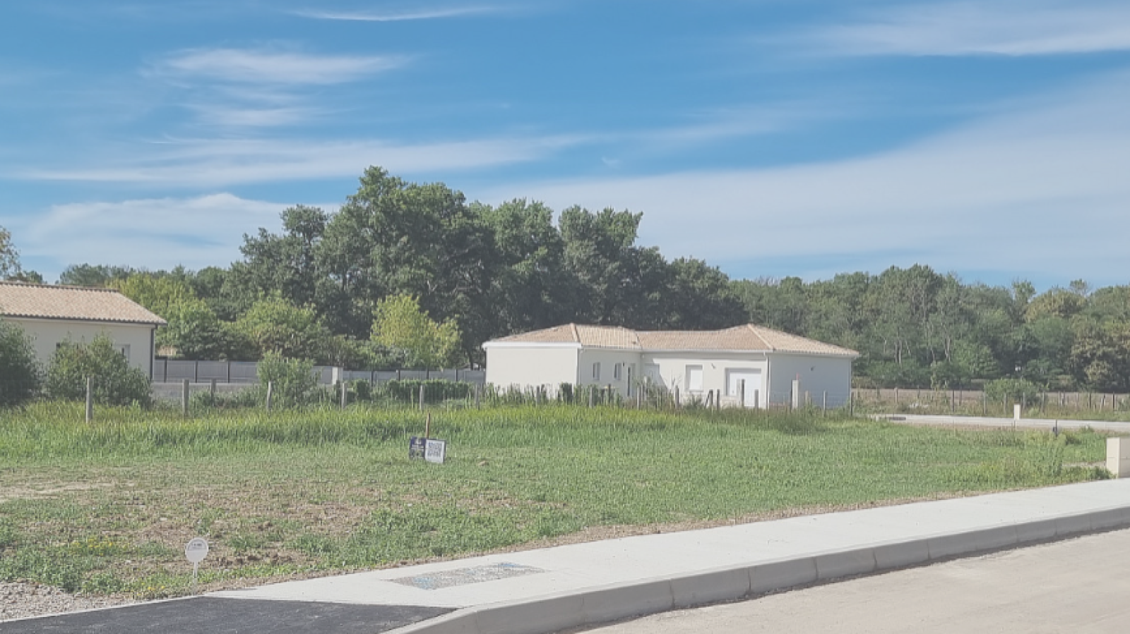 Terrain constructible de 457m2 à Le Taillan-Médoc