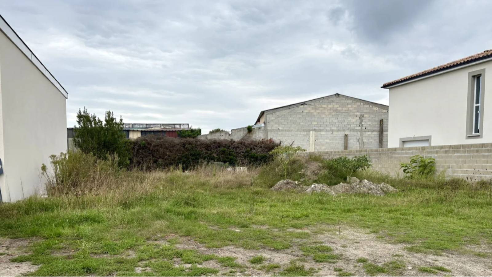 Terrain constructible de 461m2 à Mérignac