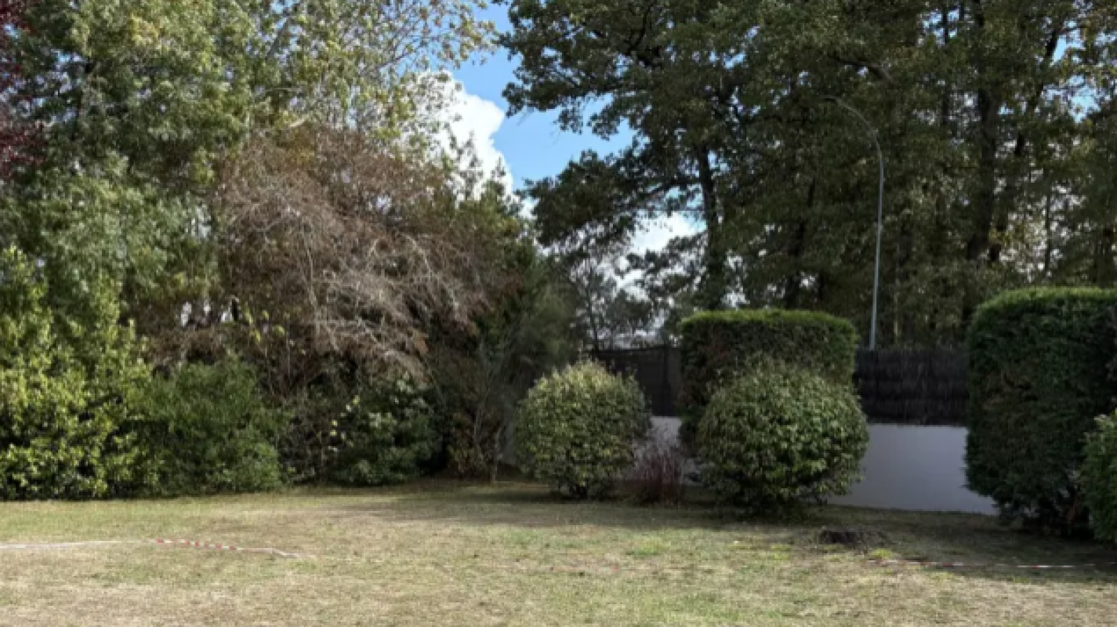 Terrain constructible de 535m2 à Baron