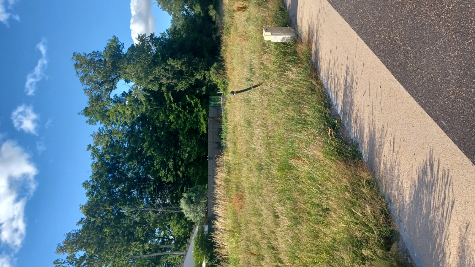 Terrain constructible de 437m2 à Margaux-Cantenac