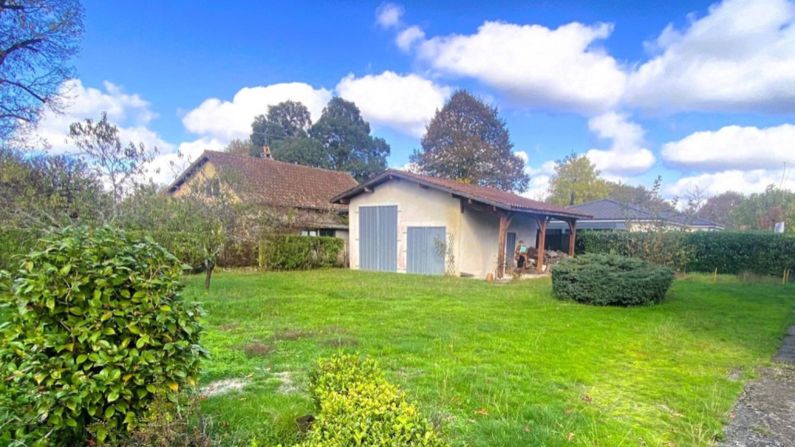 Terrain constructible de 450m2 à Saint-Jean-d'Illac