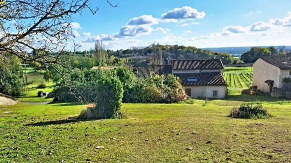 Saint Romain la Virvée.png