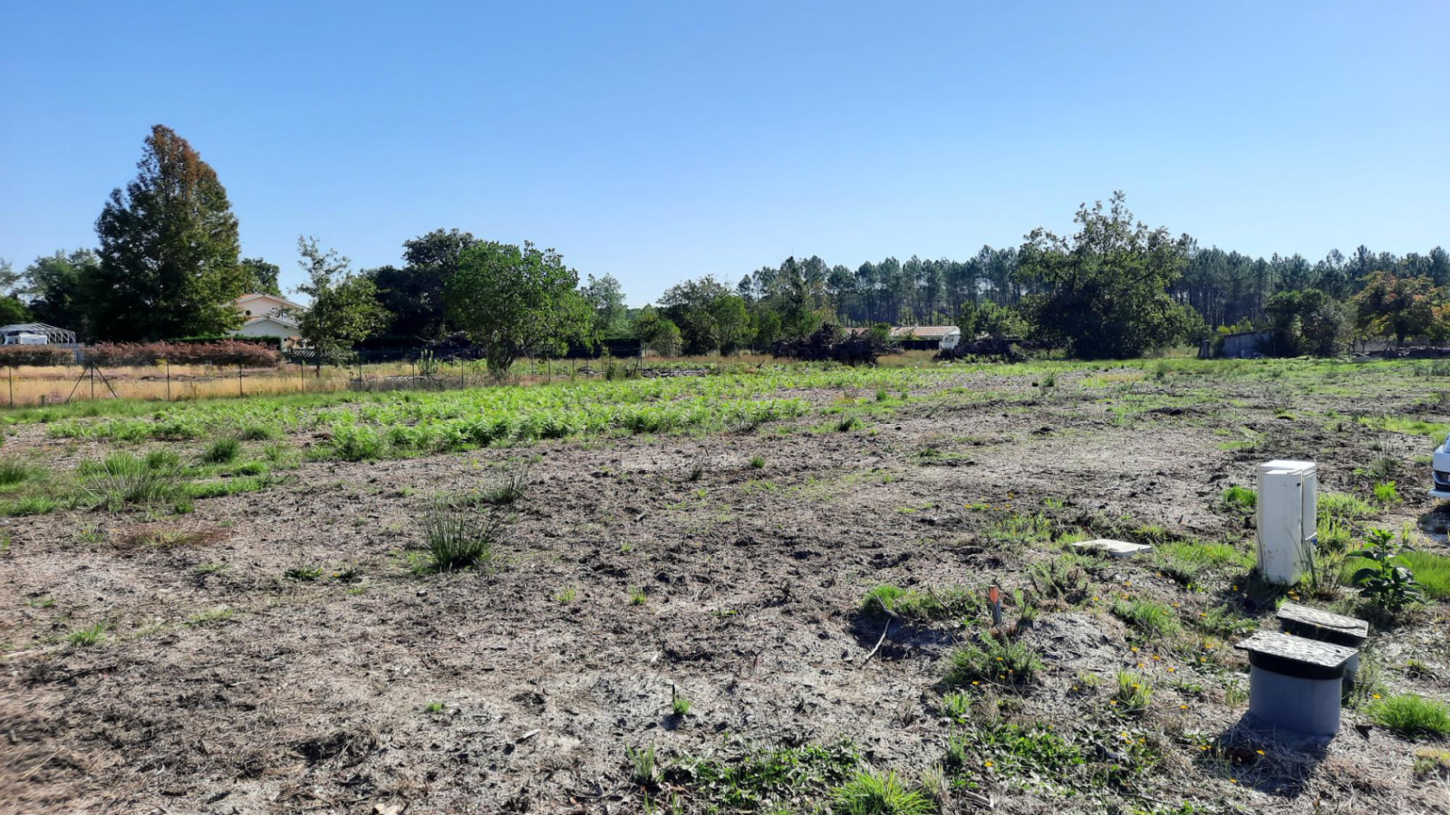 Terrain constructible de 731m2 à Le Taillan-Médoc