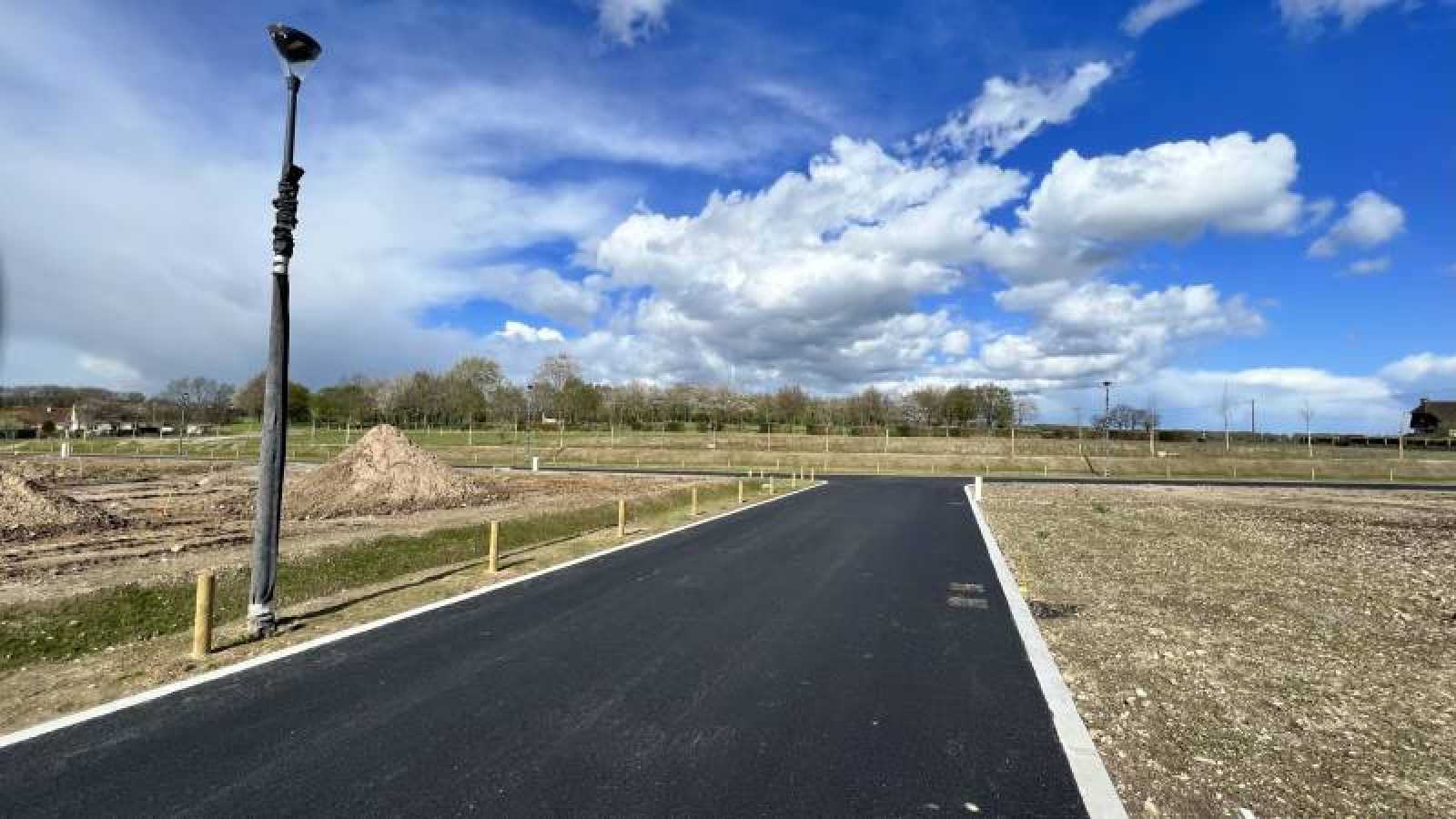 Terrain constructible de 410m2 à Parentis-en-Born