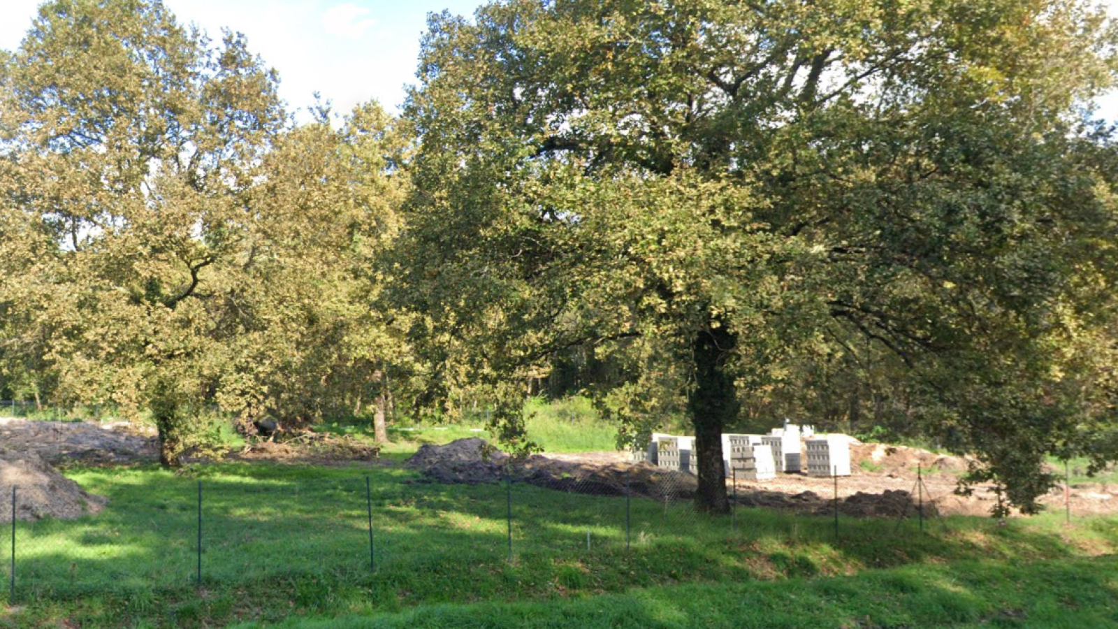 Terrain constructible de 763m2 à Sanguinet