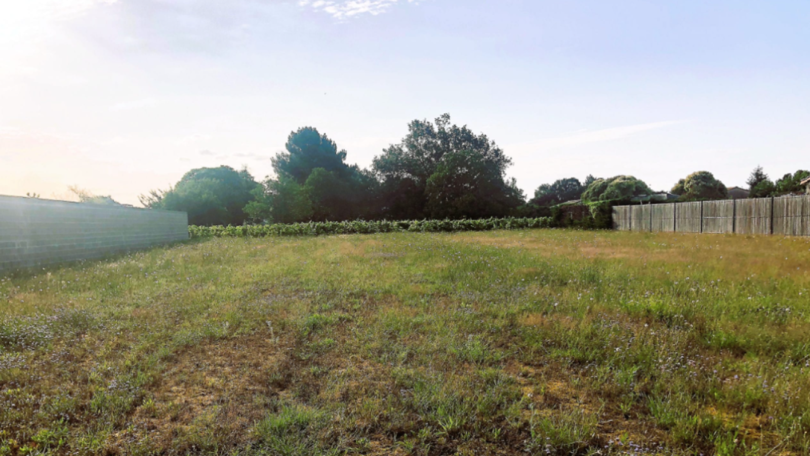 Terrain constructible de 709m2 à Ambarès-et-Lagrave