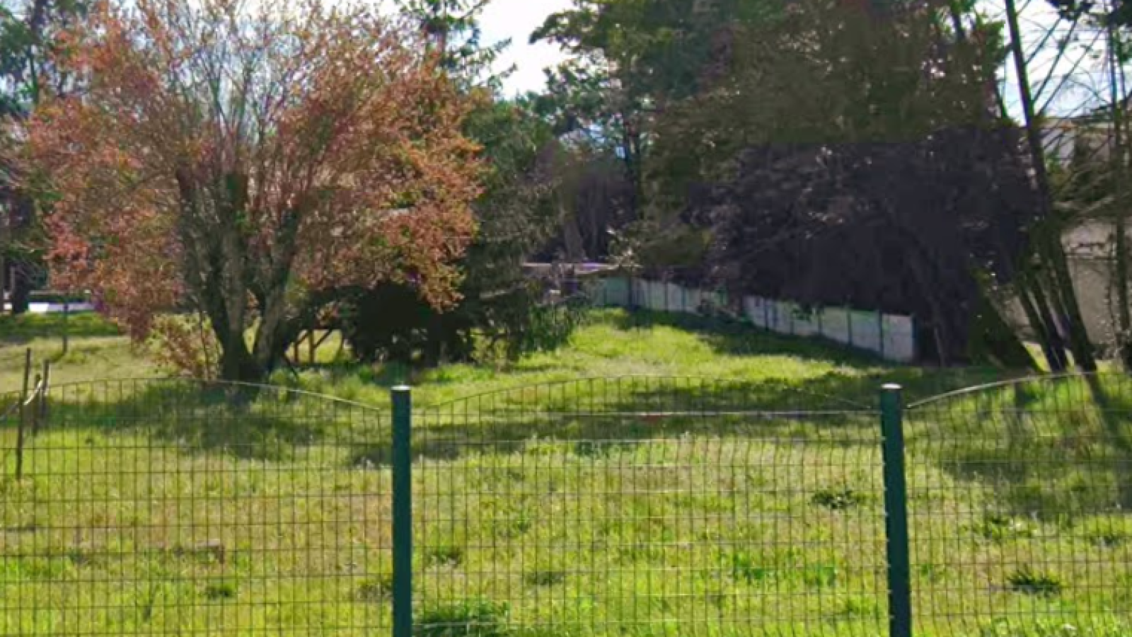 Terrain constructible de 1000m2 à Boucau