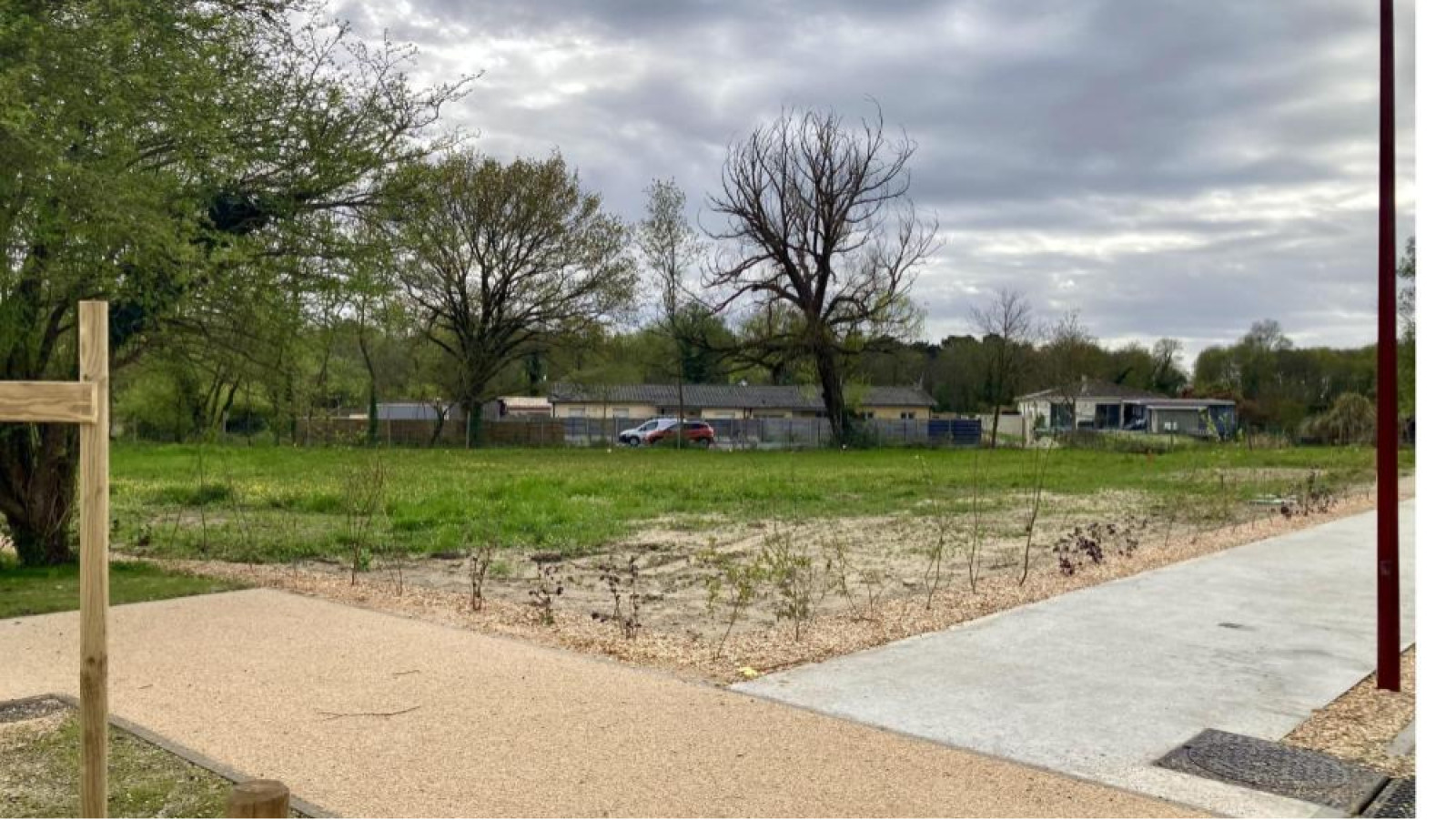 Terrain constructible de 455m2 à Saint-Laurent-Médoc