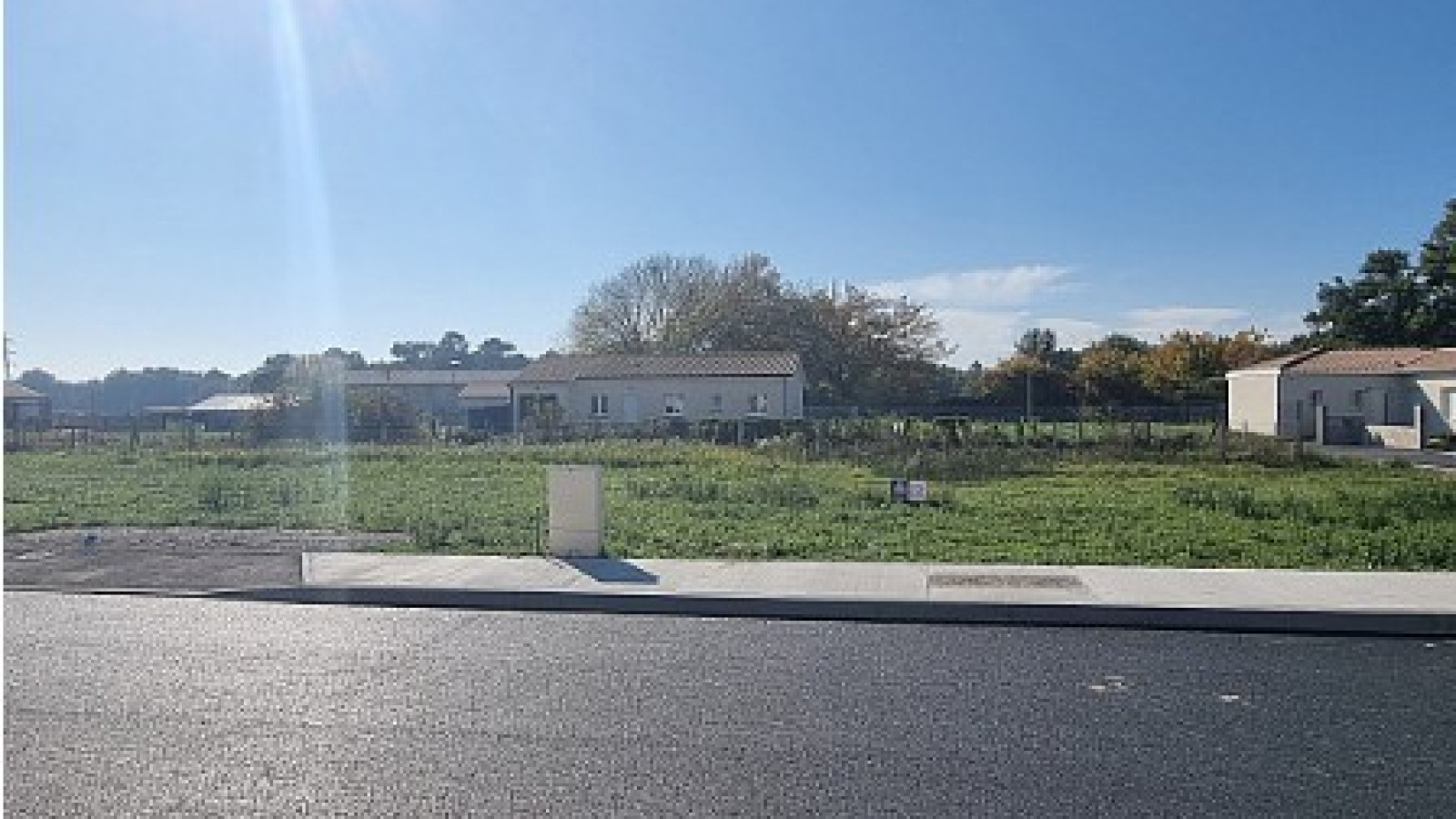 Terrain constructible de 450m2 à Le Taillan-Médoc