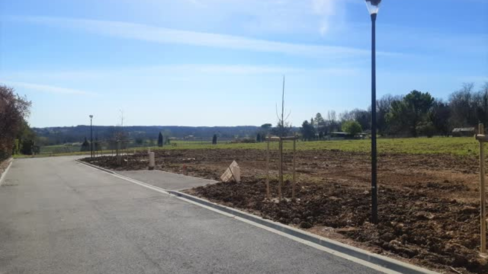 Terrain constructible de 767m2 à Prignac-et-Marcamps