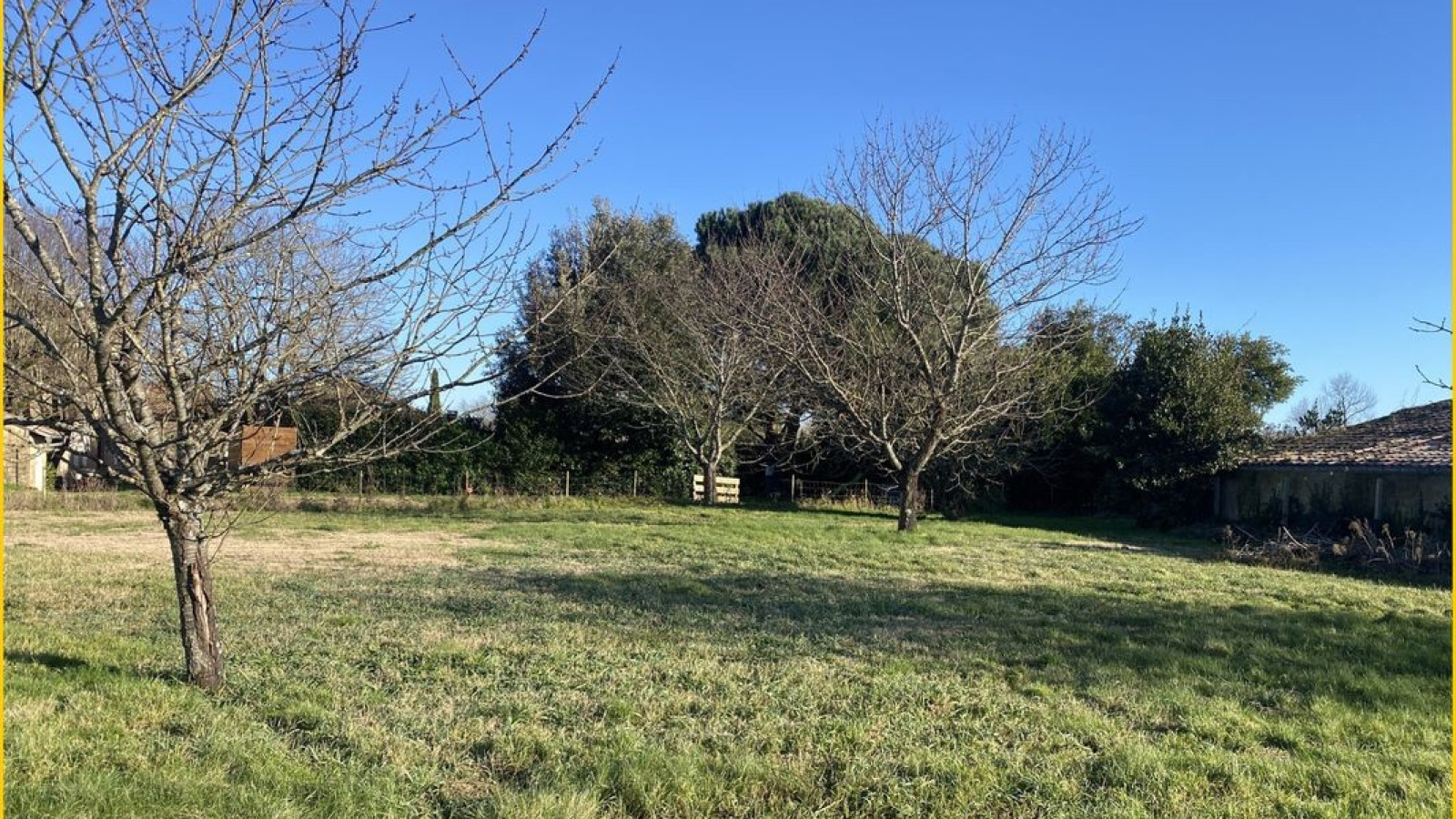 Terrain constructible de 600m2 à Saint-Pardon-de-Conques