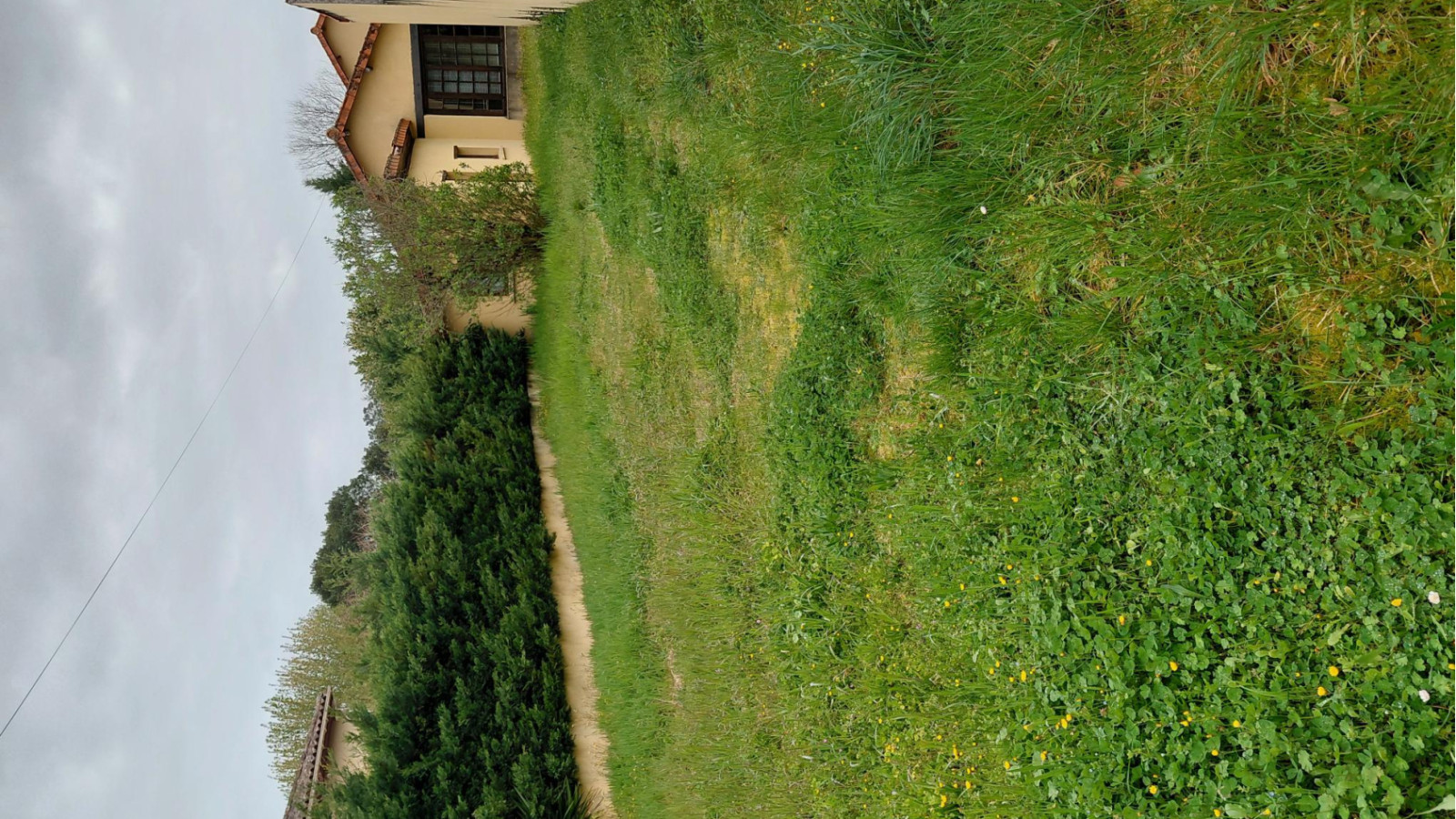 Terrain constructible de 358m2 à Floirac