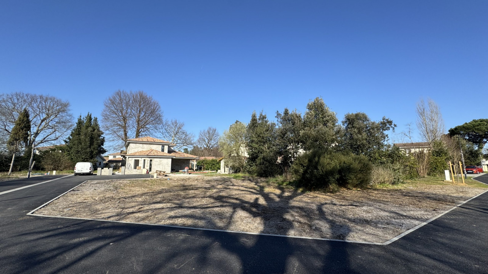 Terrain constructible de 499m2 à Andernos-les-Bains