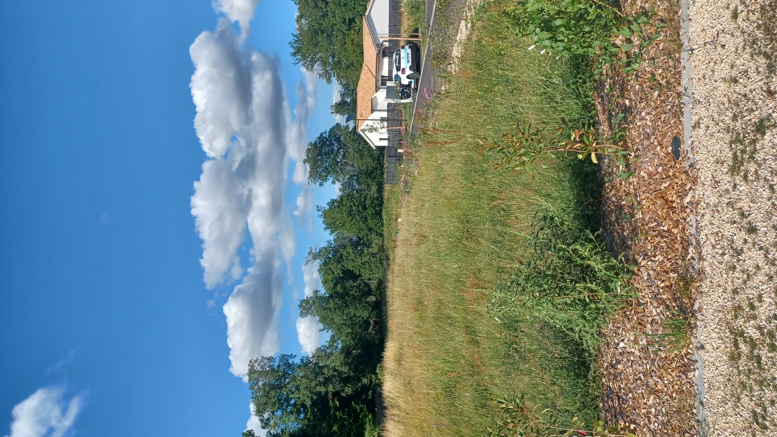 Terrain constructible de 420m2 à Créon