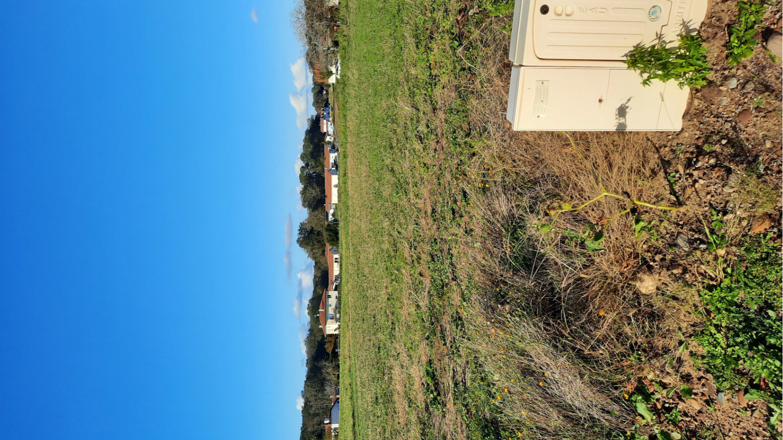 Terrain constructible de 600m2 à Bougue