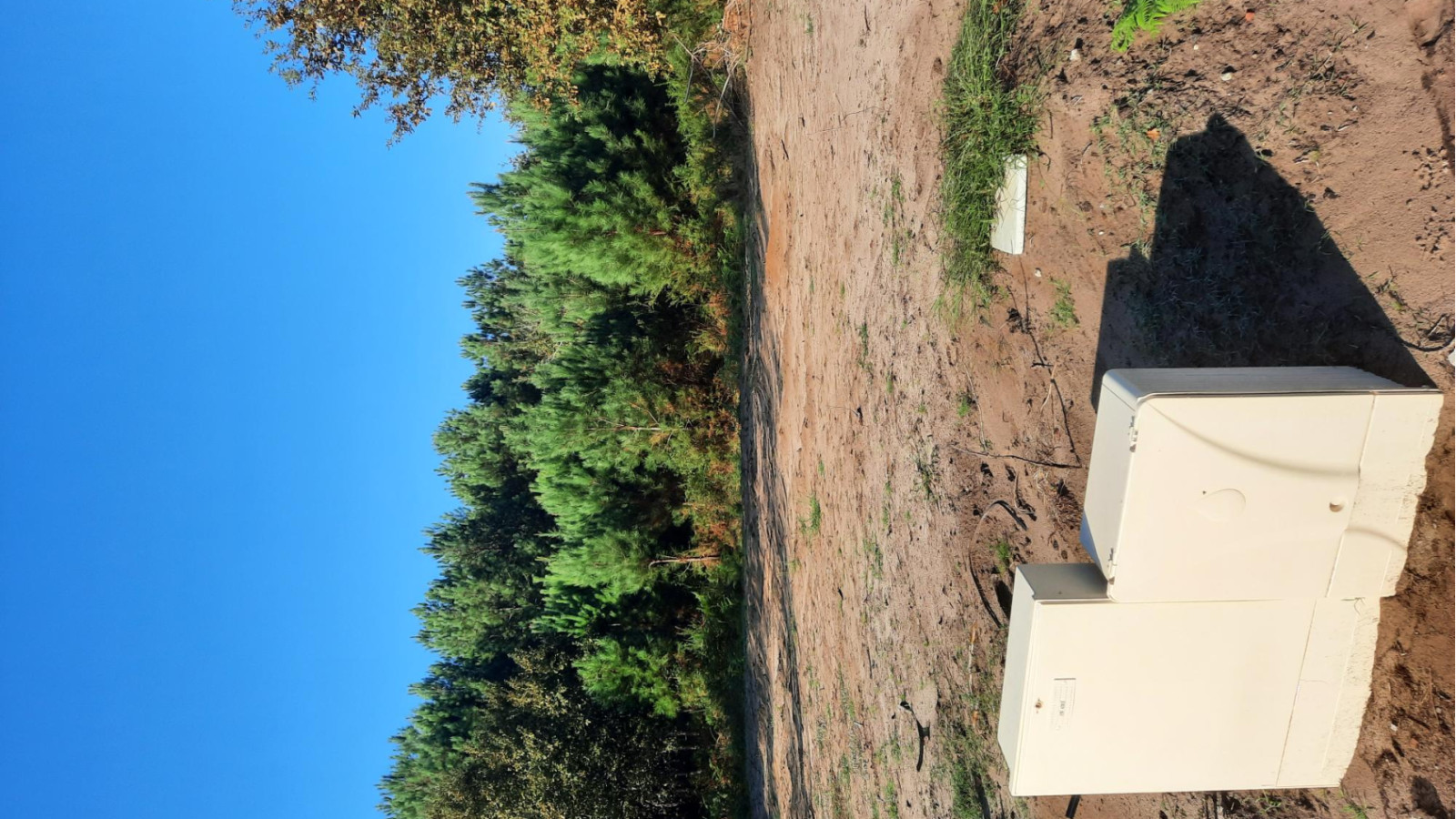 Terrain constructible de 562m2 à Lesperon