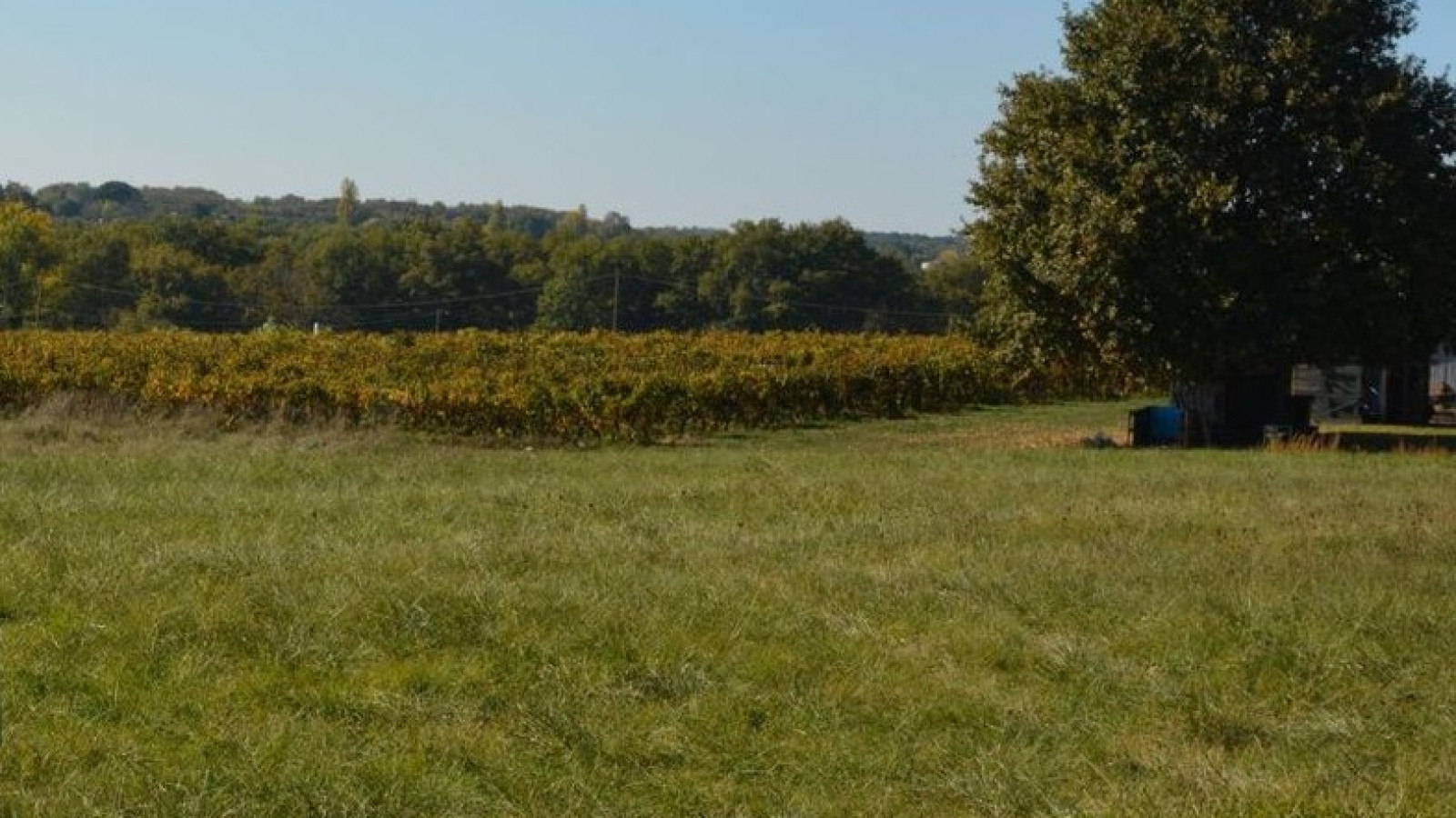Terrain constructible de 950m2 à Grayan-et-l'Hôpital