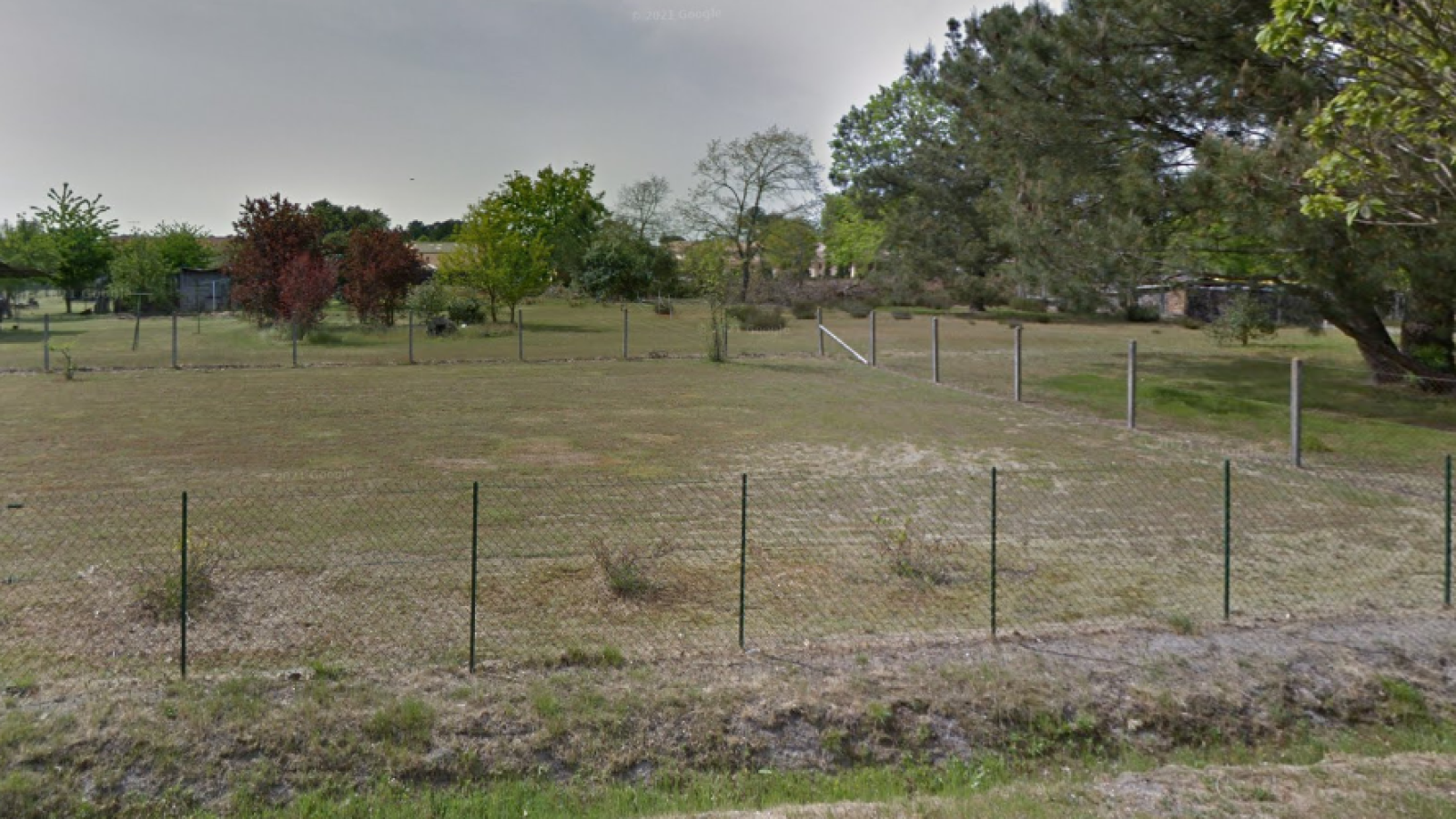 Terrain constructible de 527m2 à Parentis-en-Born