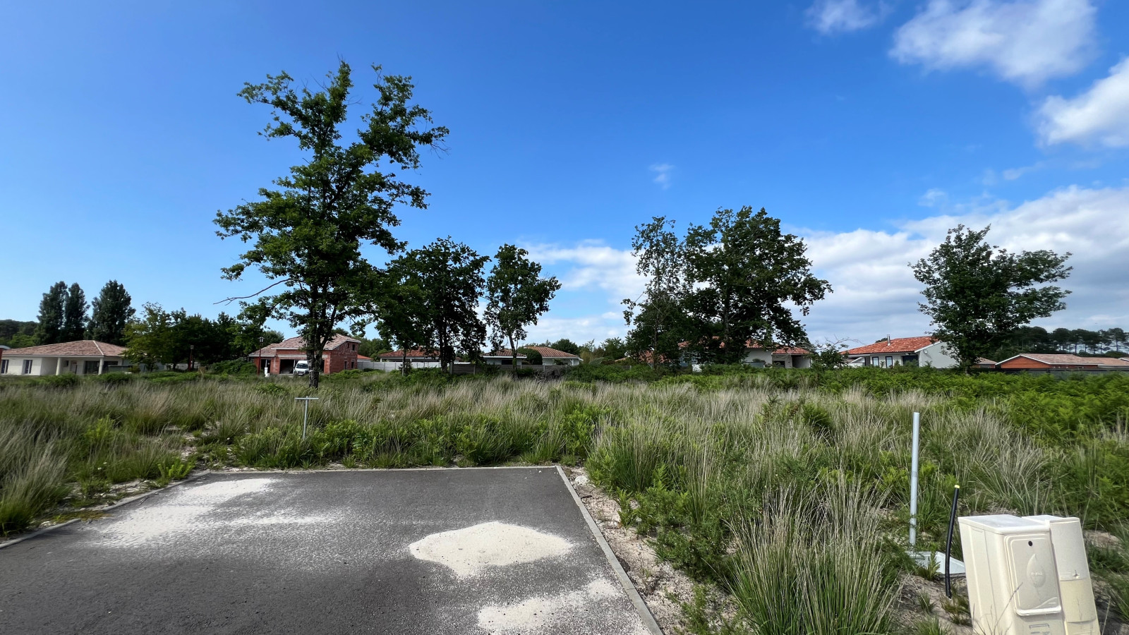 Terrain constructible de 710m2 à Saint-Selve