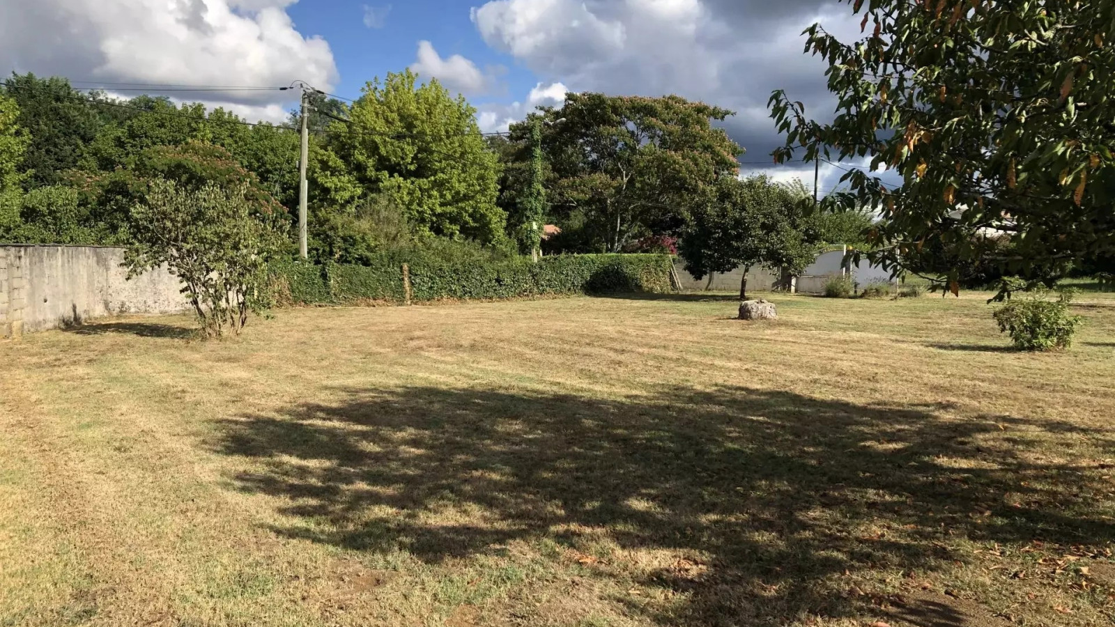 Terrain constructible de 810m2 à Pessac