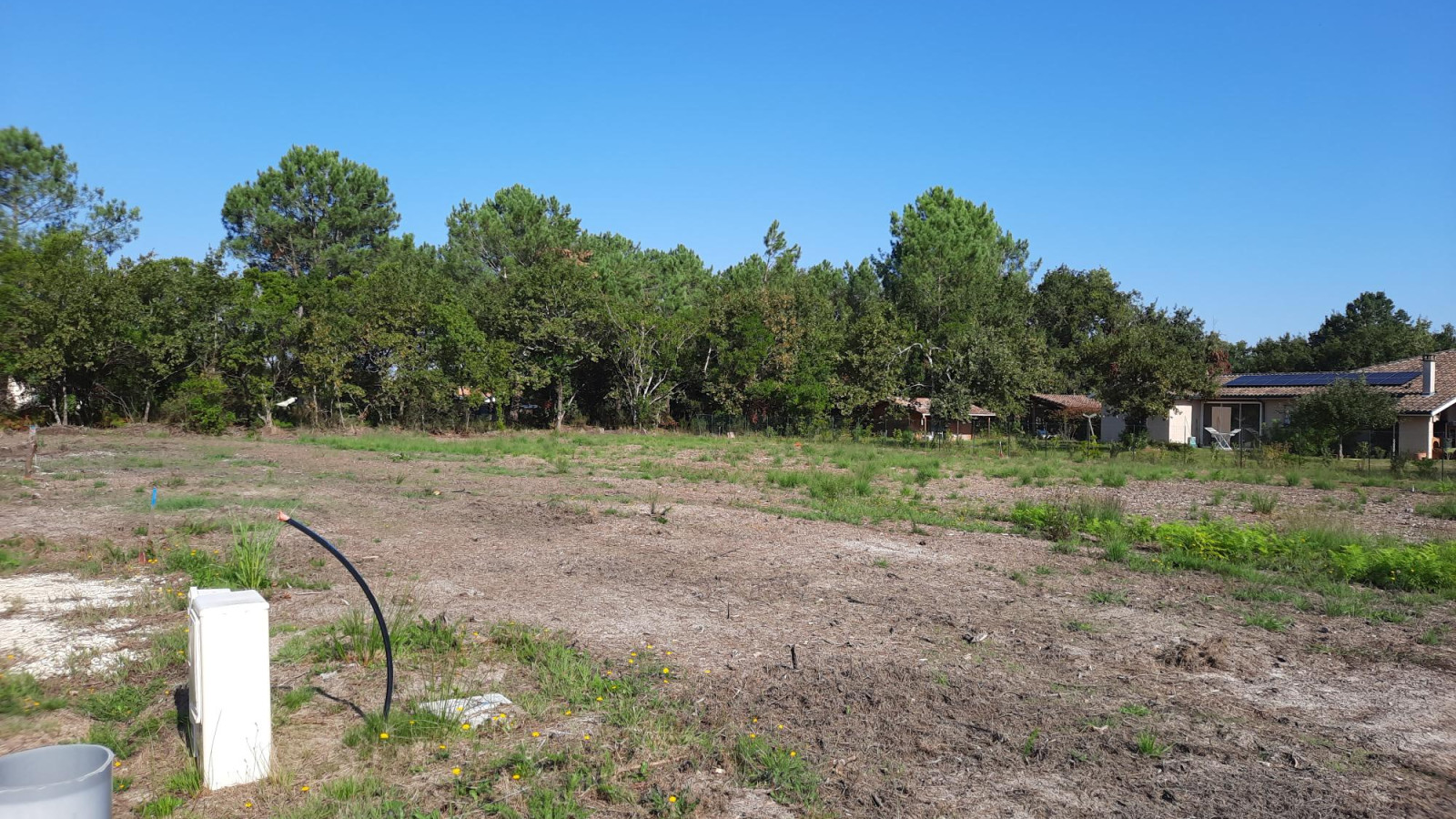 Terrain constructible de 423m2 à Martillac