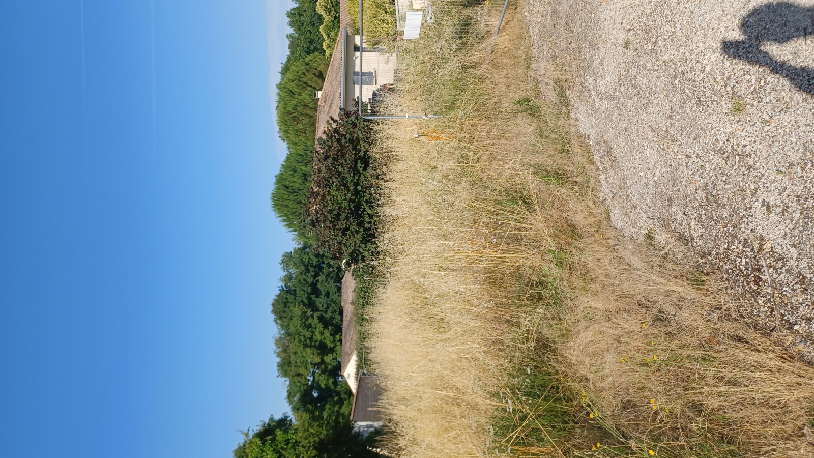 Terrain constructible de 380m2 à Artigues-près-Bordeaux