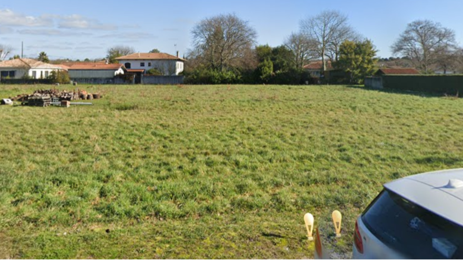 Terrain constructible de 1878m2 à Lit-et-Mixe
