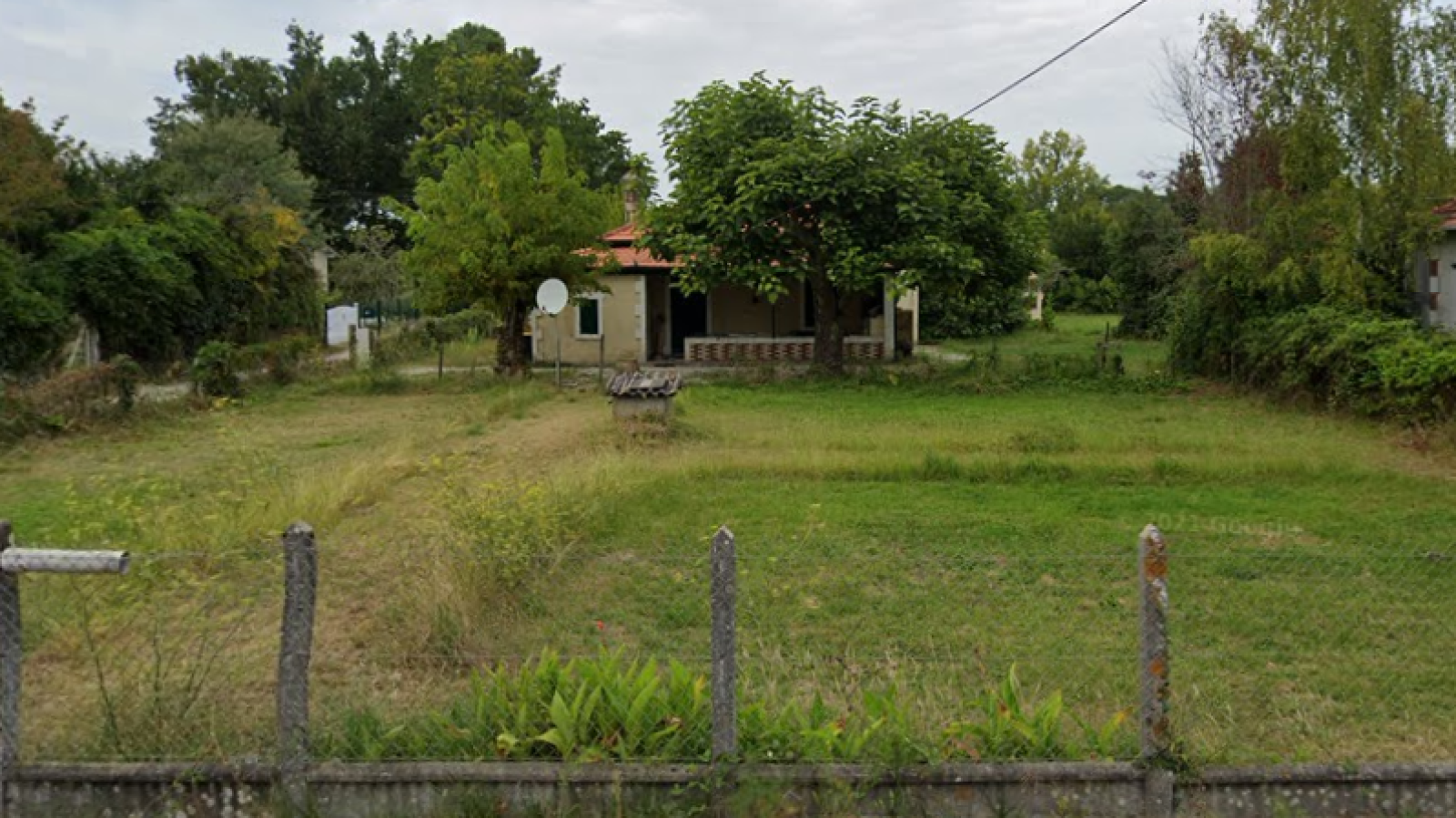 Terrain constructible de 613m2 à Le Teich