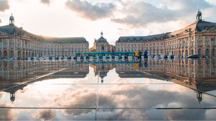 Quel est le prix moyen d’une maison neuve en 2026 à Bordeaux ?