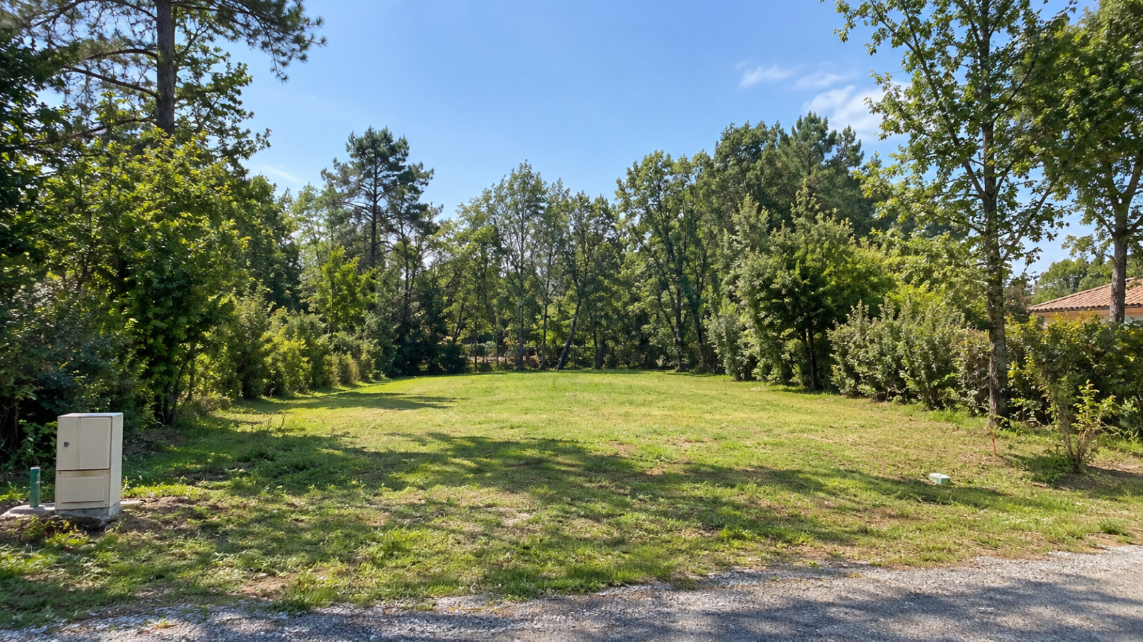 Terrain constructible de 866m2 à Dax